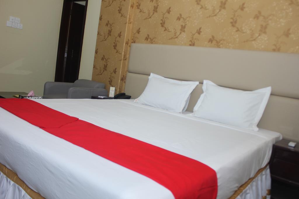 Golden Inn Chattagram Ltd Chittagong Quarto foto